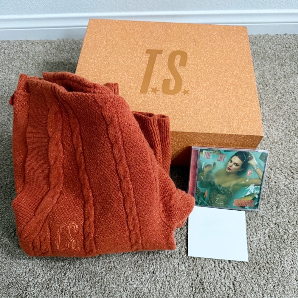 Taylor Swift TLOAS Cardigan Set